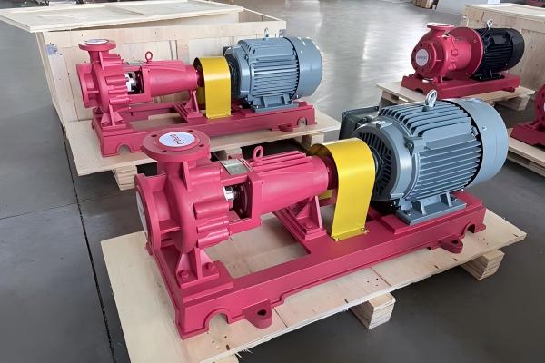 Клиент из Ближнего Востока приобретает насосы для гипохлорита натрия